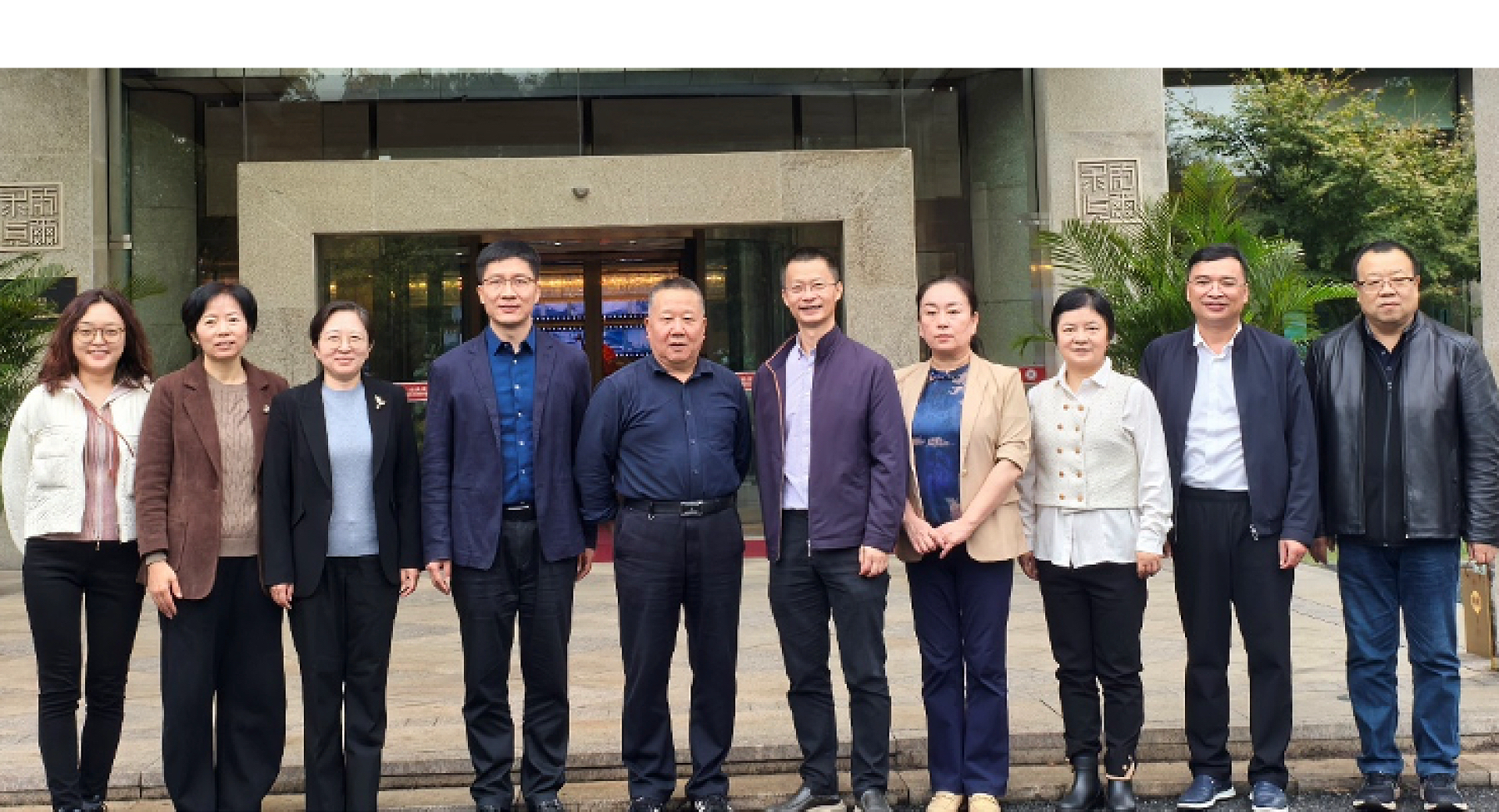 生物国家级实验教学示范中心年度教学指导委员会工作会议顺利召开